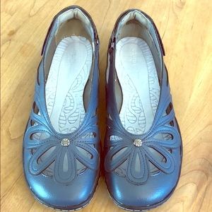 JBU Jambu Slip On’s